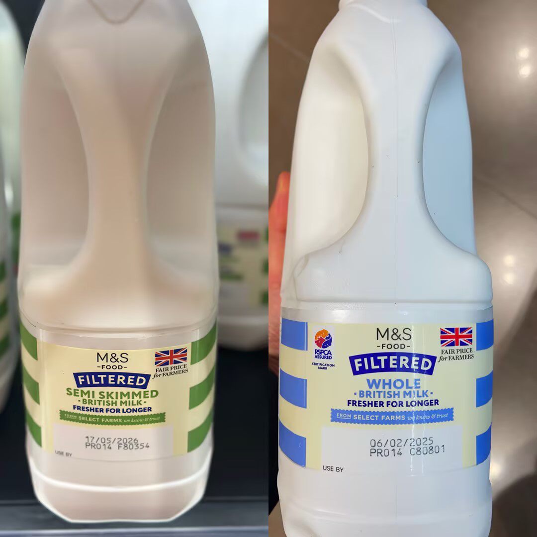 代购 英国进口 M&S/玛莎过滤全脂牛奶/半脱脂牛奶 2升