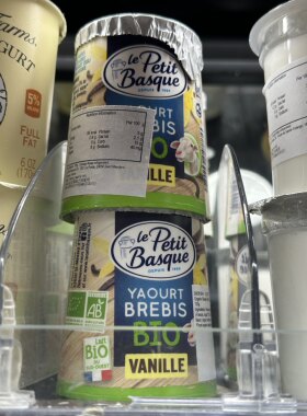 代购正品法国进口 Le Petit Basque有机香草味羊酸奶乳酪云呢拿味