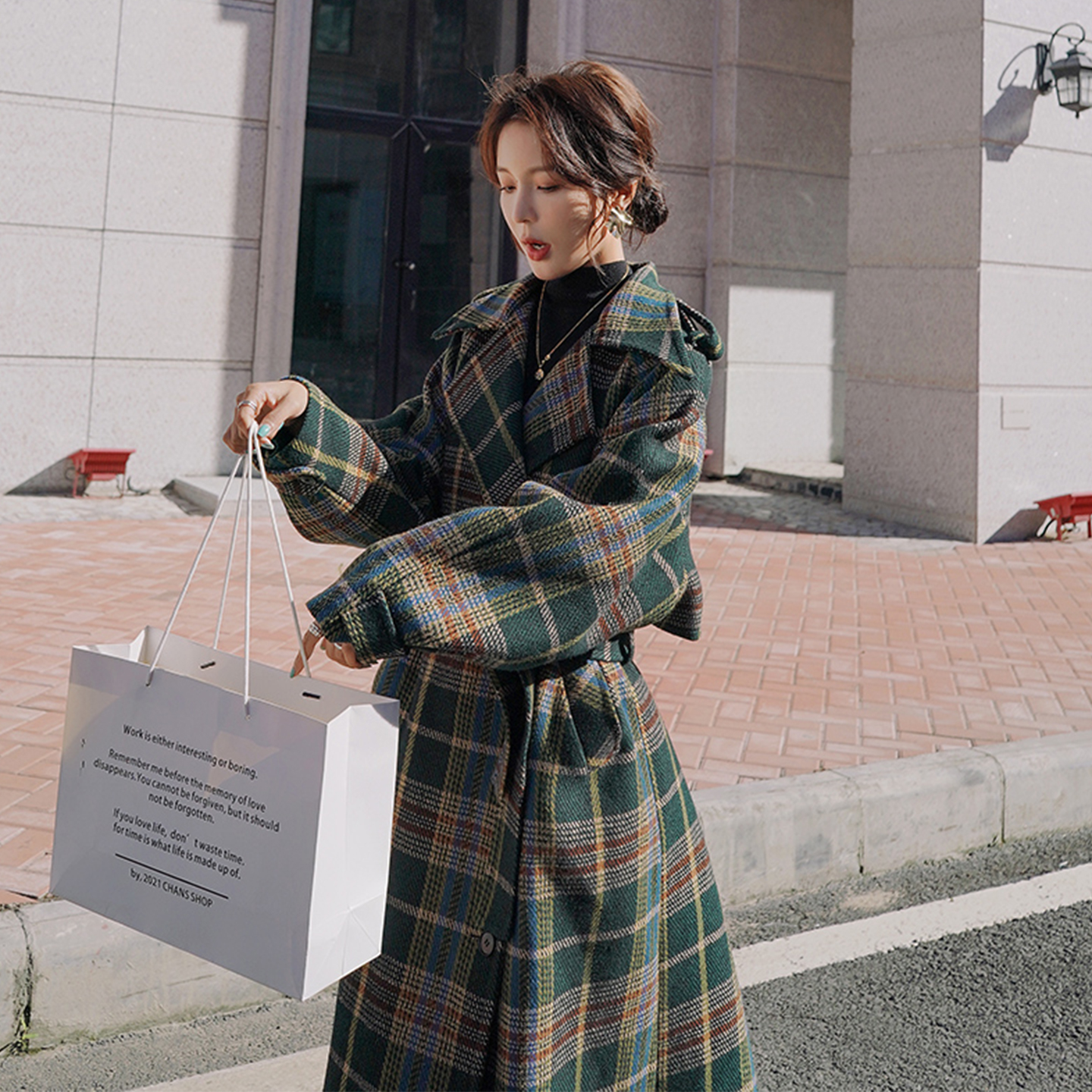 绿色格子毛呢外套女中长款