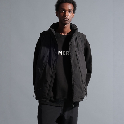 日本代购 niko and... / NUMERALS 羽绒拼色马甲 592871