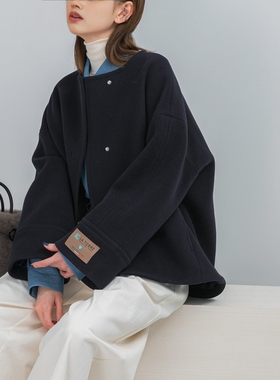 【7折】 ROSSO 羊毛圆领大衣 RAA7-27C704