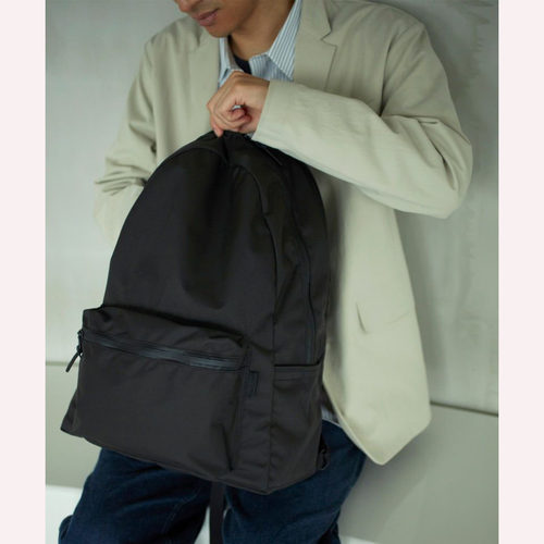 日本代购 STANDARD SUPPLY / MATTE 2R COMMUTE 防水双肩包日本制