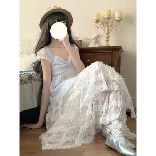 啦啦酱 蓝花楹 baby蓝色蕾丝花边拼接短袖T恤女夏甜美清楚系上衣