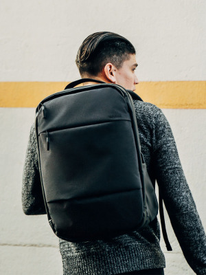 13寸电脑背包INCASE电脑包