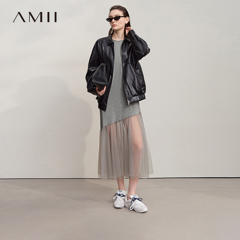 Amii2026秋新款极简纯色圆领套头长款宽松弹力拼网纱裙摆连衣裙