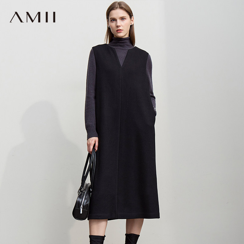 Amii【含绵羊毛】2026秋冬极简风无袖毛呢直筒背心长裙连衣裙