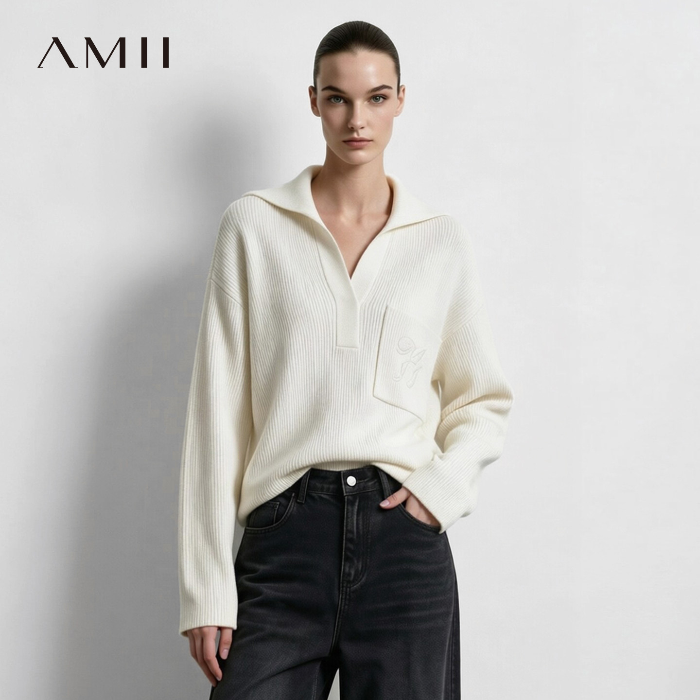 Amii2026冬新款通勤风撞色挨针绣花口袋毛衣女宽松落肩袖显瘦上衣