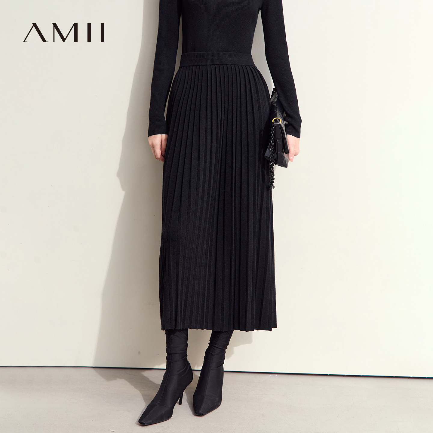 Amii2026秋新款橡筋腰针织裙重工半身裙女中长款百褶裙A字裙子