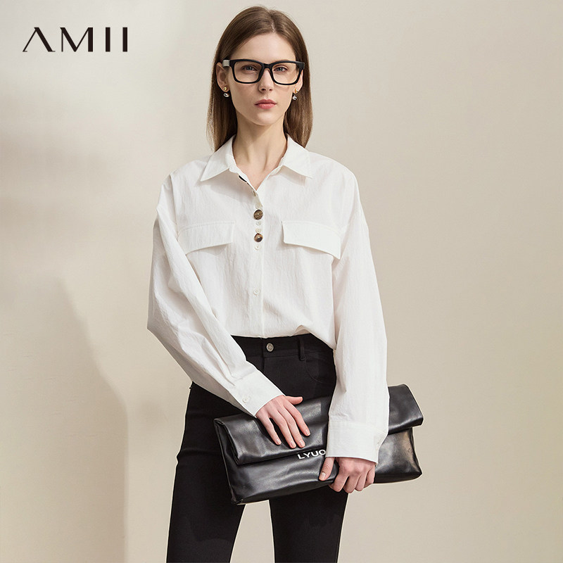 AMII【复古港风】2026春新款复古港风落肩袖纽扣撞色设计长袖衬衫