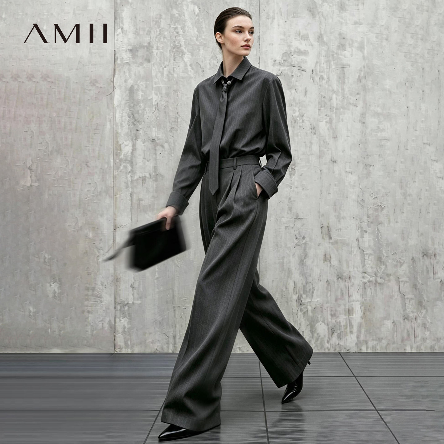 Amii2026秋新款翻领暗门襟条纹衬衫阔腿休闲长裤套装女宽松两件套