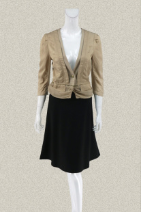 女春秋亚麻手感短外套 新年价 针梭拼V领七分袖 正品 2072D 裘TN