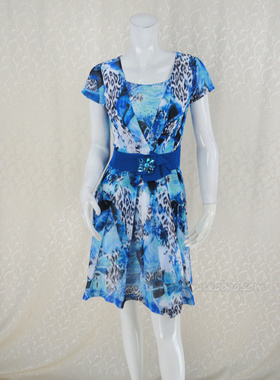 狂欢价!蕾DOW 正品 女夏清新印花烫钻弹力针织连衣裙L3SB14111