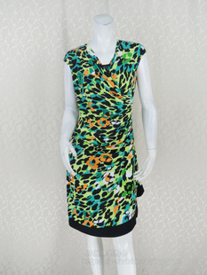 沐LINE 正品清仓 清新绿花不对称女夏弹力针织中长连衣裙 8324313