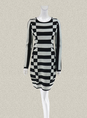 尚MORE 正品 雅致灰色条纹中长女秋冬羊毛针织衫长毛衫 QM091 2色