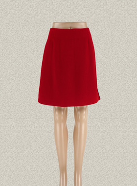 森系列 吉GINA 正品 黑白拼色条女春秋红色羊毛A字裙短裙 2DWC422