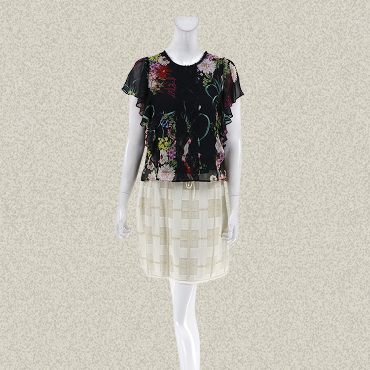 工笔风印花拼蕾丝飞飞袖短上衣