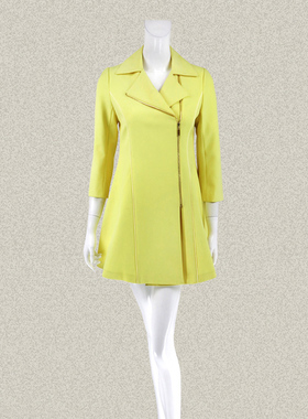 新!丝fu卡 偏襟拉链清新柠檬黄修身女春秋风衣长外套150010/38952