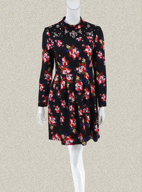 新!爱珂菲EAACPP  正品钉钻蕾丝拼接印花立领女春秋连衣裙EF45007