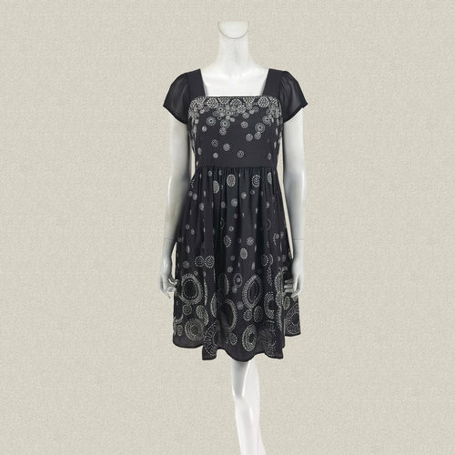 钡家 正品 精致拼色绣花包肩淑女夏雅致深灰大码连衣裙大摆裙 196