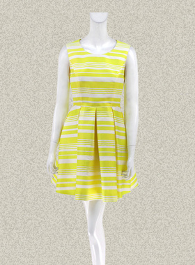 爱珂菲 正品 柠檬黄白色条纹提花无袖女春夏大摆连衣裙 DF35395Y