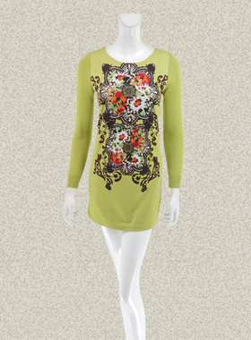 新!丝fu卡 大花印花修身显瘦女冬春短款羊毛针织连衣裙 480490