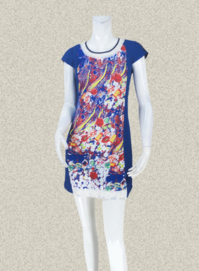 卡VON 正品清仓 七彩印花拼色女夏包肩H型直身短款连衣裙 L954HF