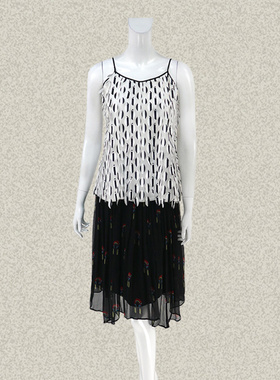 裘TN 正品 叶形贴布绣花黑白条纹印花拼色清新女夏吊带背心51121F