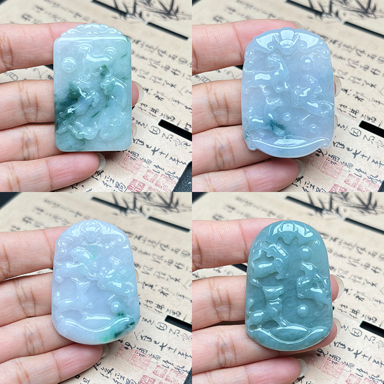缅甸A货翡翠三合生肖牌子吊坠