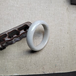 隆慈缘原矿翡翠源头直发A货翡翠54MM冰糯种手镯糯白手镯轮胎镯