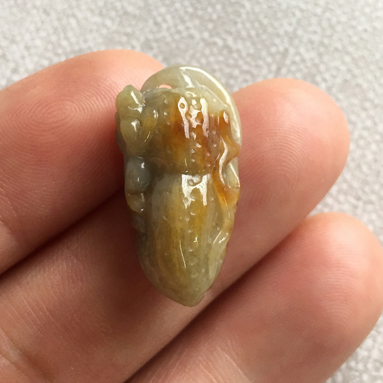 隆慈缘玉器A货花生红黄翡吊坠缅甸保真冰糯种老坑翡翠生意兴隆女