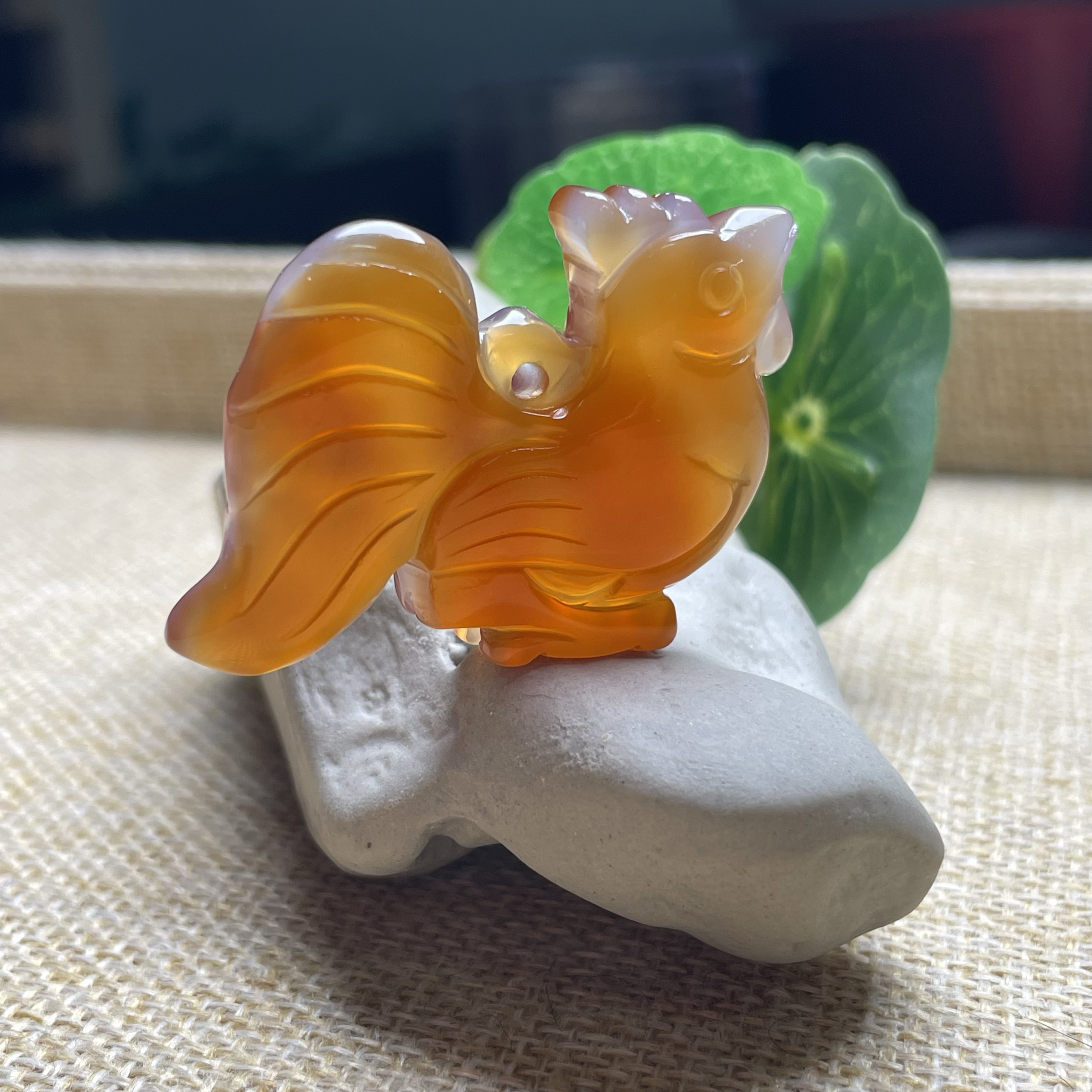 隆慈缘正品玛瑙枣黄大公鸡生肖鸡吊坠挂件