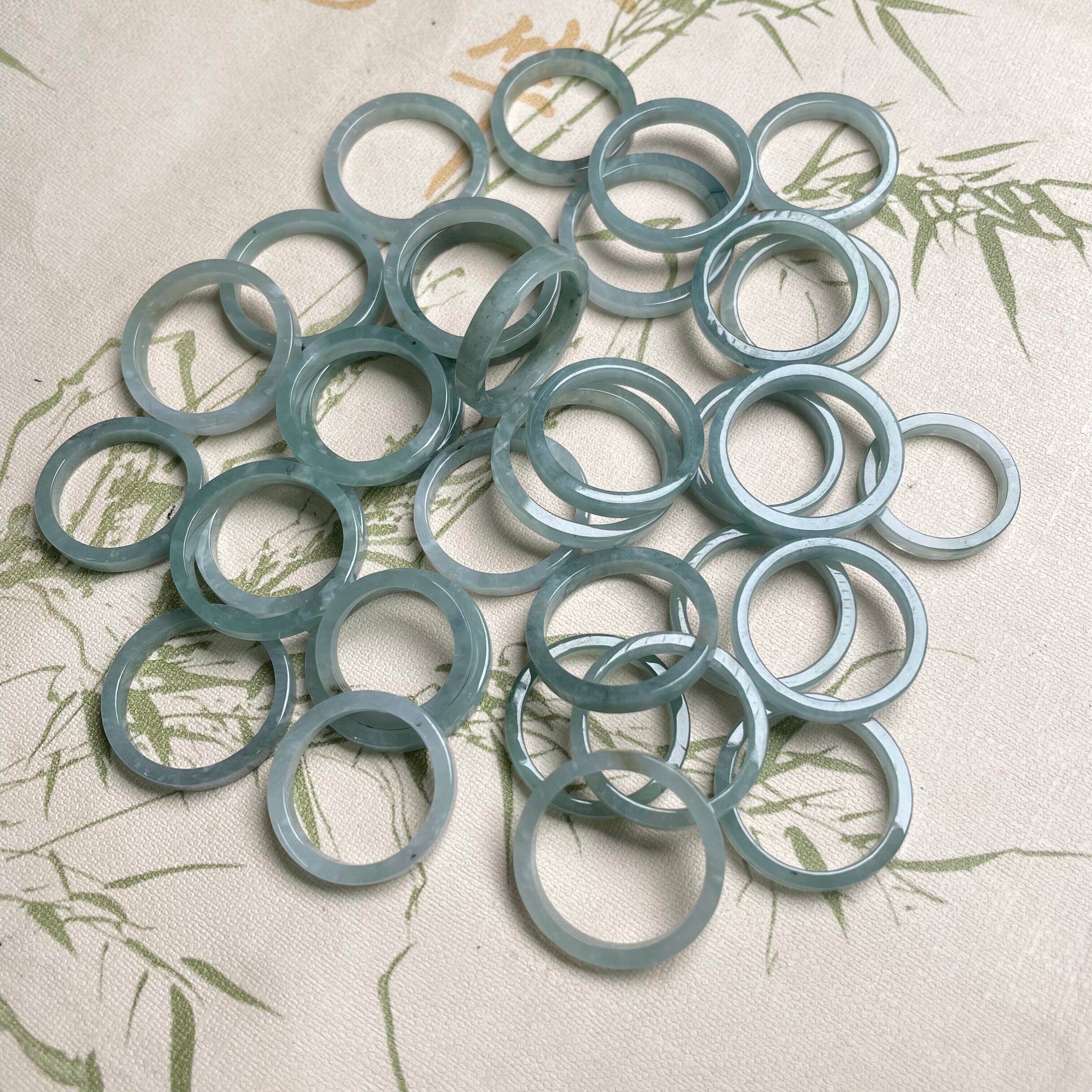 隆慈缘原矿翡翠A货翡翠冰种冰蓝水方戒指环男女款玉戒随机五个