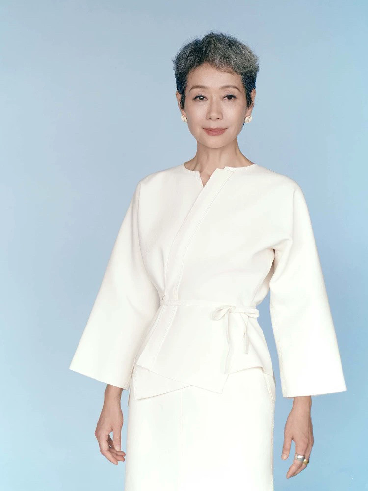 高级定制叶童同款白色新中式上衣+半裙优雅端庄套装裙春租赁