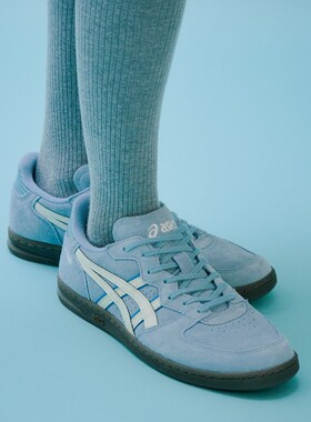 代购Asics SKYHAND OG亚瑟士复古板鞋淡蓝色麂皮低帮薄底德训鞋