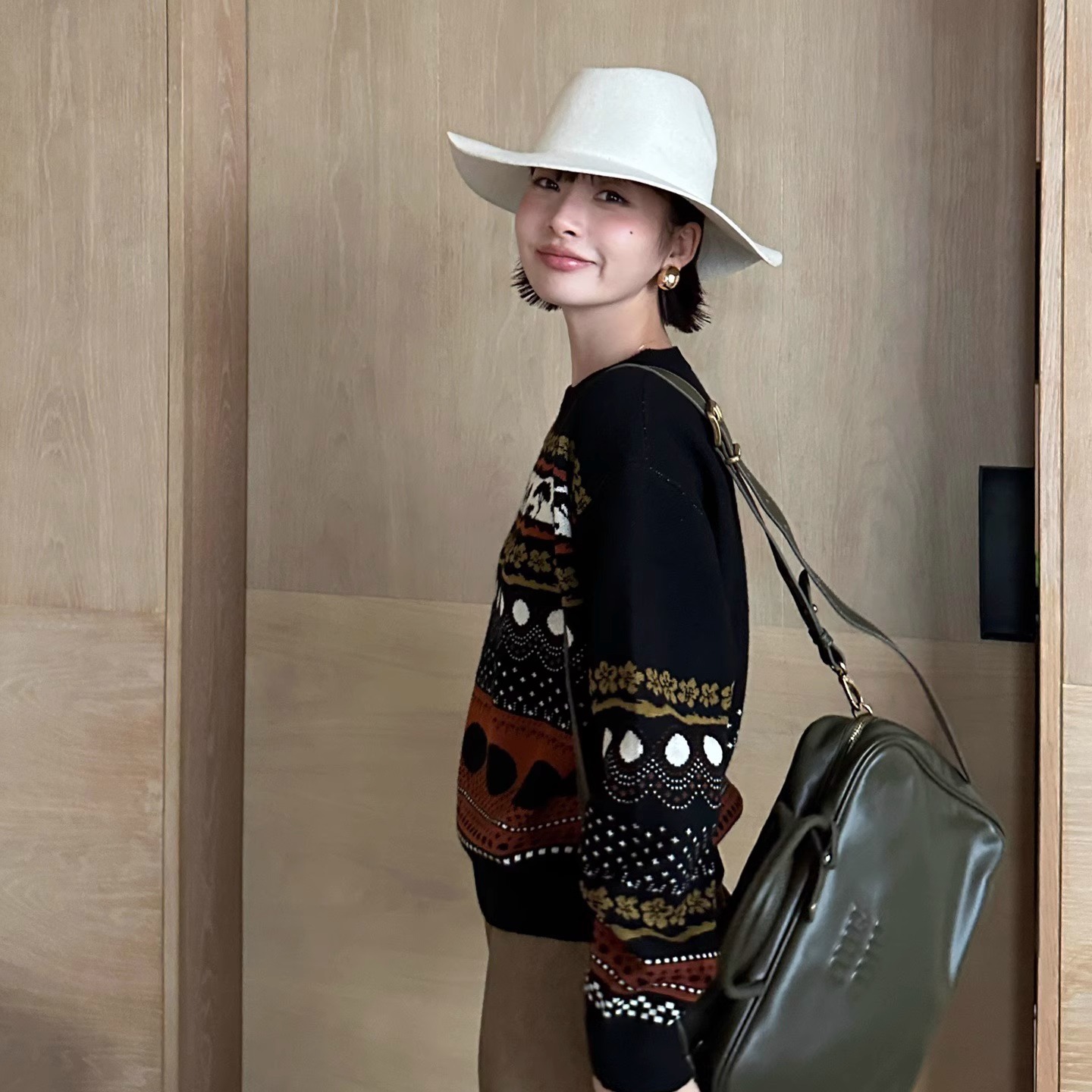 费尔岛重工提花复古针织羊毛毛衣