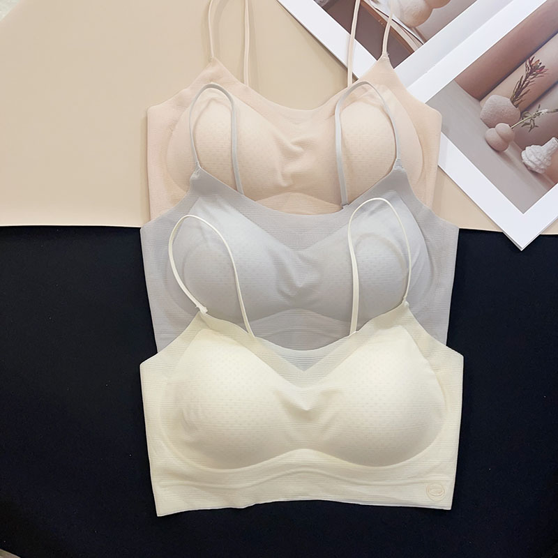 大胸显小胸聚拢无钢圈美背文胸