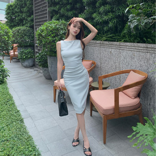 栗子妮妮「财阀千金」温柔风气质吊带裙 褶皱包臀弹力吊带连衣裙