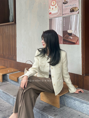 小香风短款羊毛粗花呢金扣外套