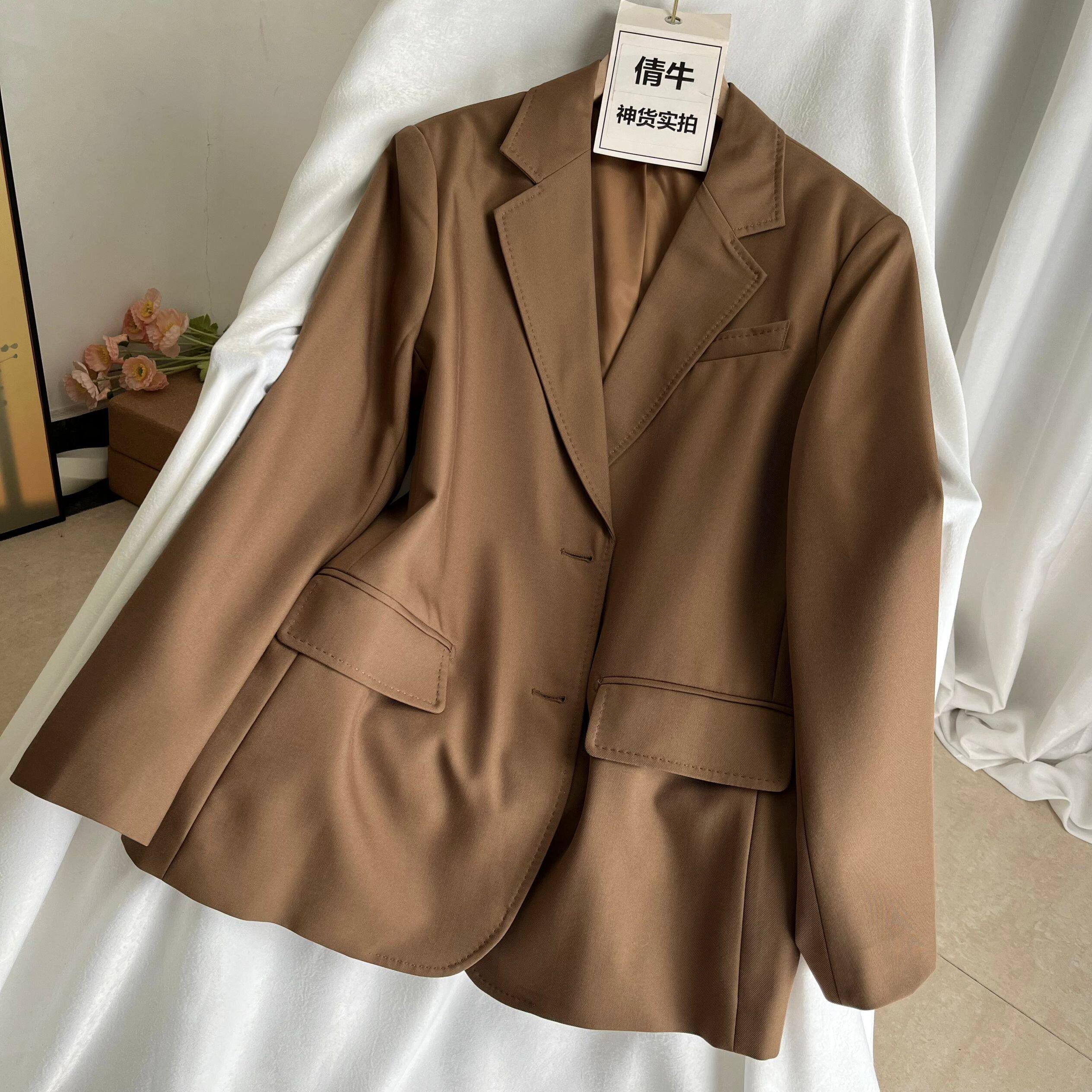 倩牛孤品特价】高端休闲西装外套女简约通勤双排扣翻领西服上衣