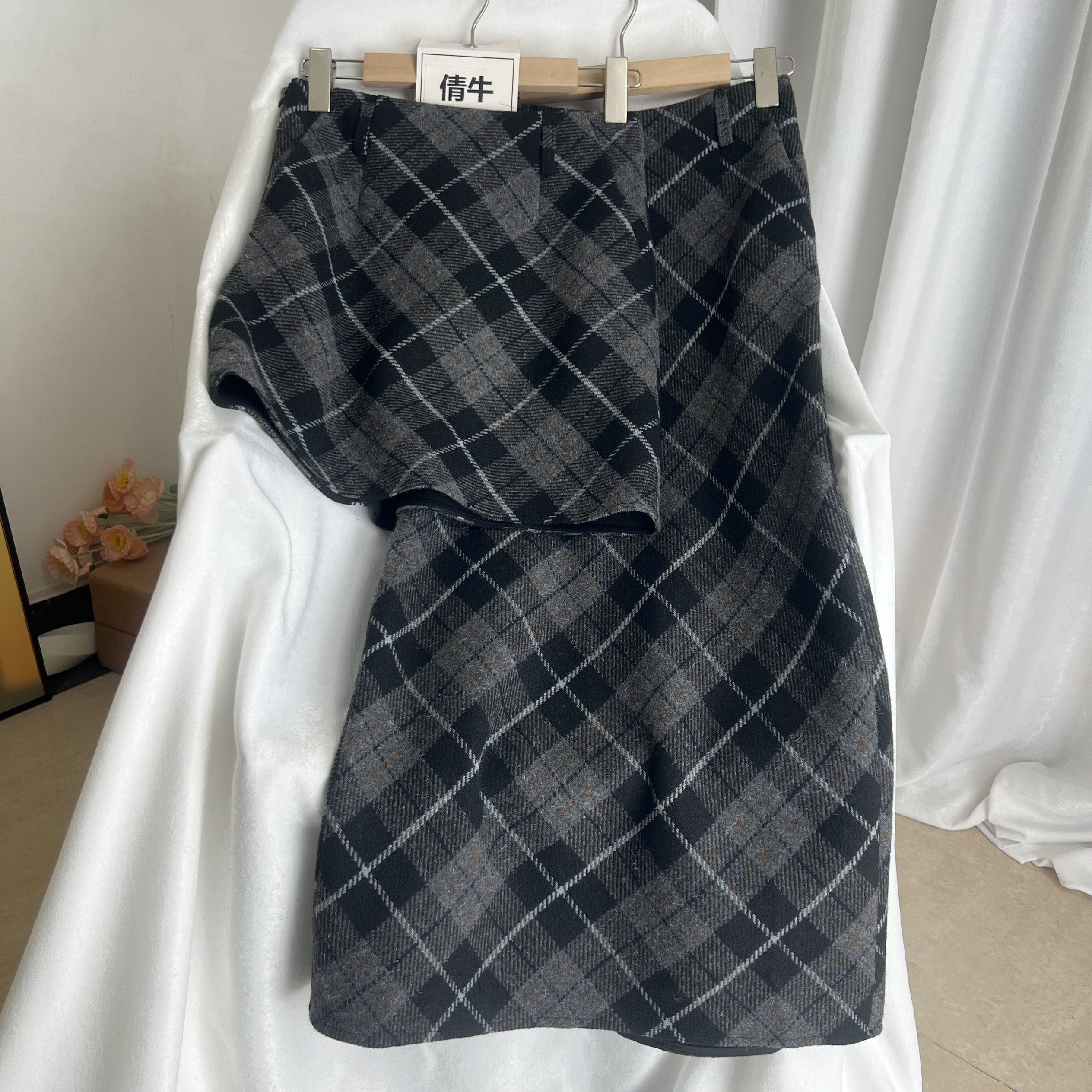 倩牛神货】高质感时髦小A格子短裙 毛呢休闲羊毛半身长裙/A字裙,女装/女士精品,半身裙,淘宝优惠券,粉丝福利购,淘宝优惠卷