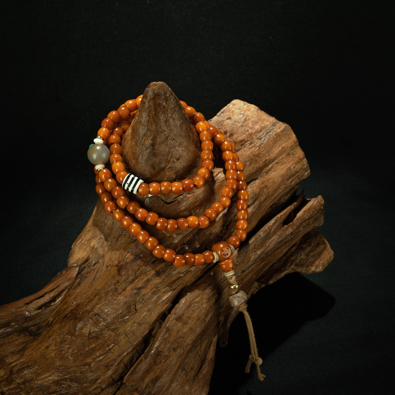 岁月之美〓清代绝美橙红色玉化老料搭配多宝设计108颗佛念珠手串