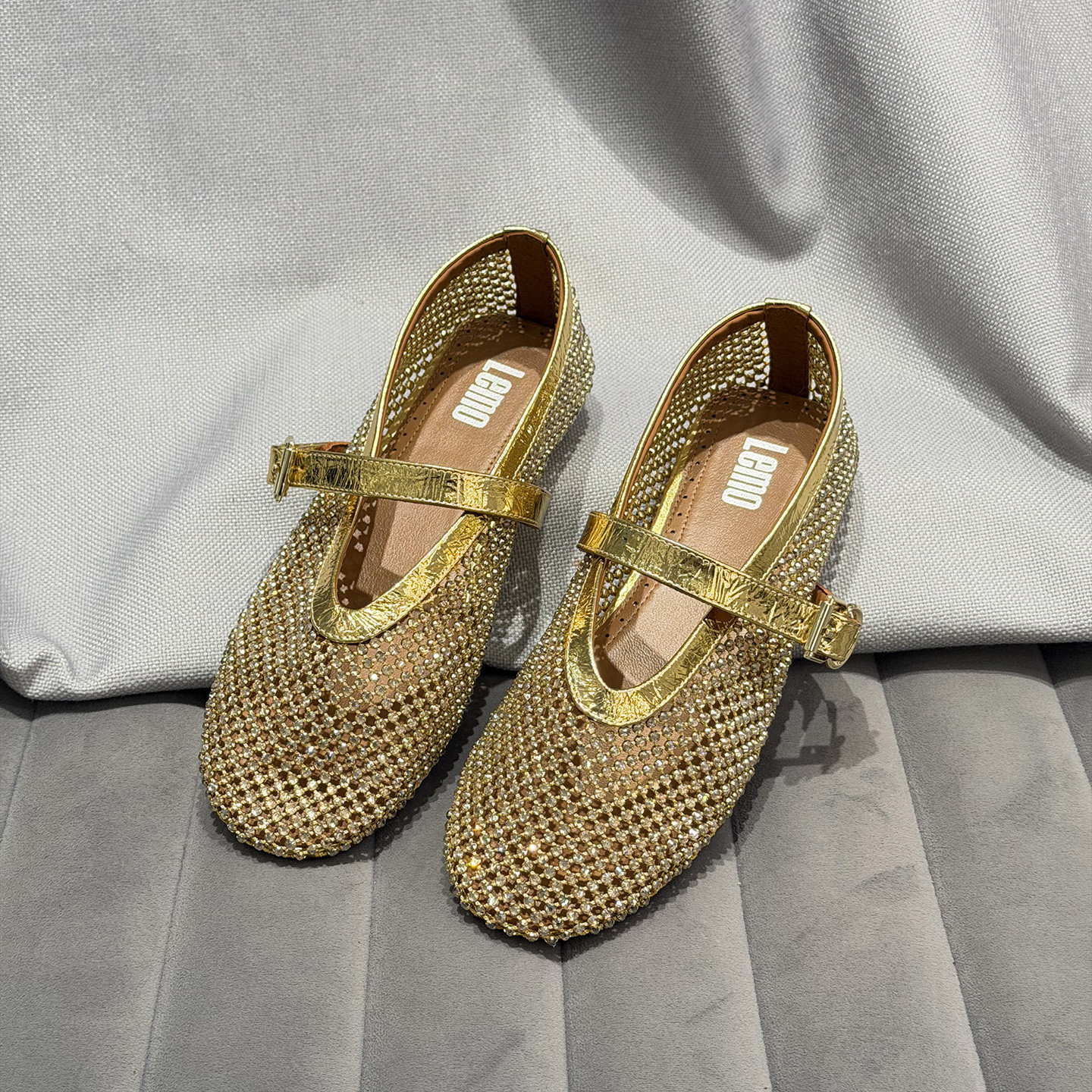 水钻编织一字扣玛丽珍女鞋女漆皮2026年春夏新款镂空平底单鞋欧货,女鞋,时尚芭蕾鞋,淘宝优惠券,粉丝福利购,淘宝优惠卷