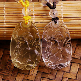 白水晶羊吊坠生肖属相三羊开泰属羊黄水晶羊形项链挂件配饰品礼物