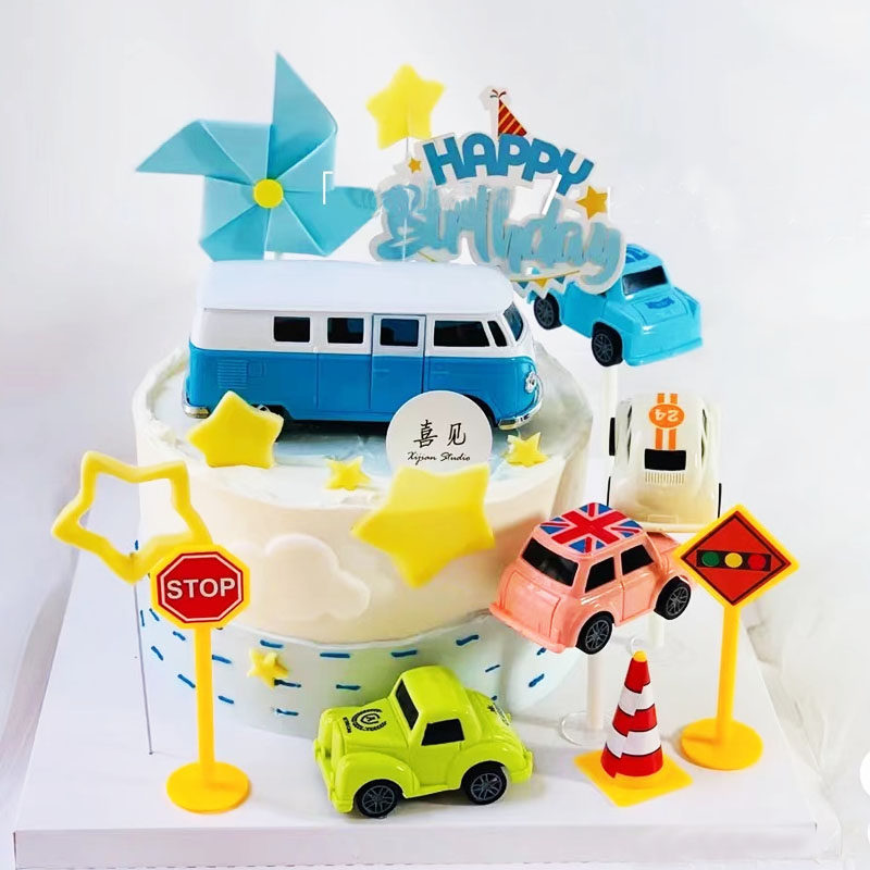 校车巴士蛋糕摆件装饰套装宝宝儿童生日烘焙装饰卡通惯性迷你汽车