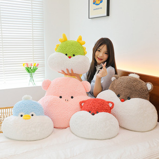 毛绒可爱狐狸抱枕小龙人靠枕沙发汽车毛绒靠垫小海狸公仔玩偶礼物