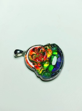 加拿大斑彩石佛公吊坠