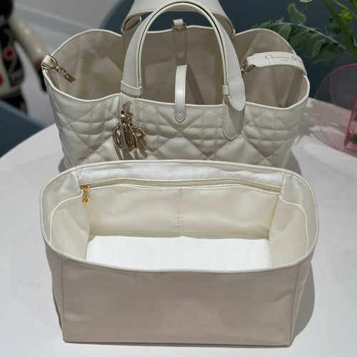 迪奥防水尼龙绸缎轻薄内胆包