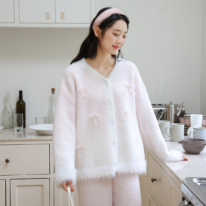 冬季甜美珍珠蝴蝶结软绵绵睡衣 渐变V领开衫加厚保暖半边绒家居服