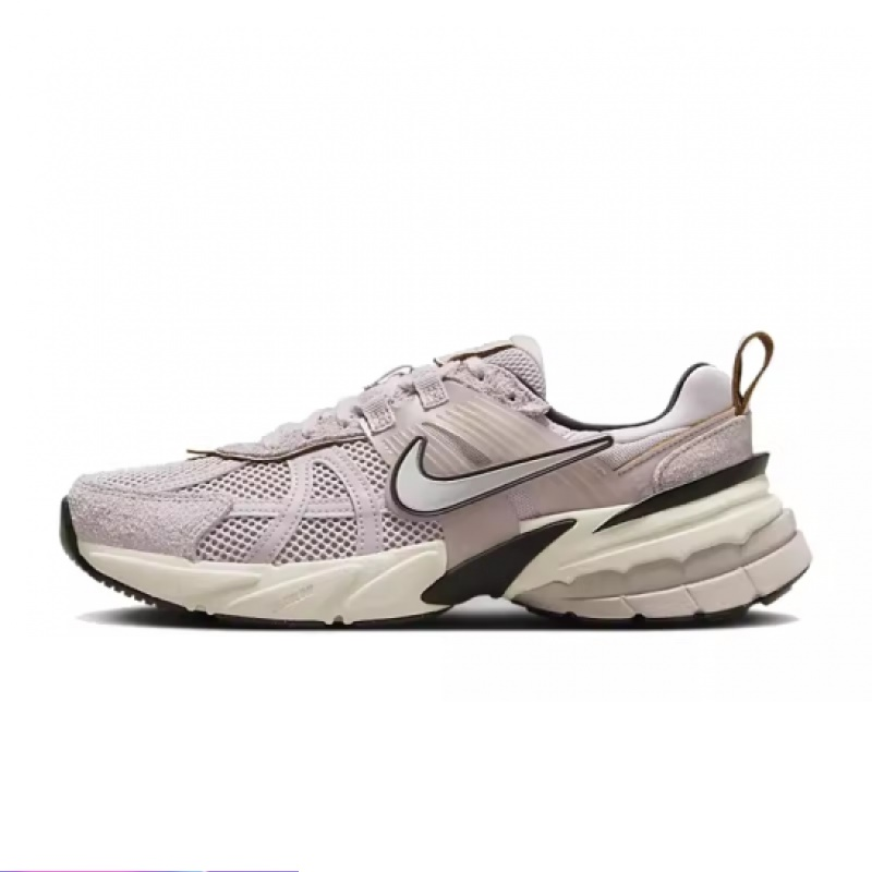 耐克女舒适低帮运动跑步鞋