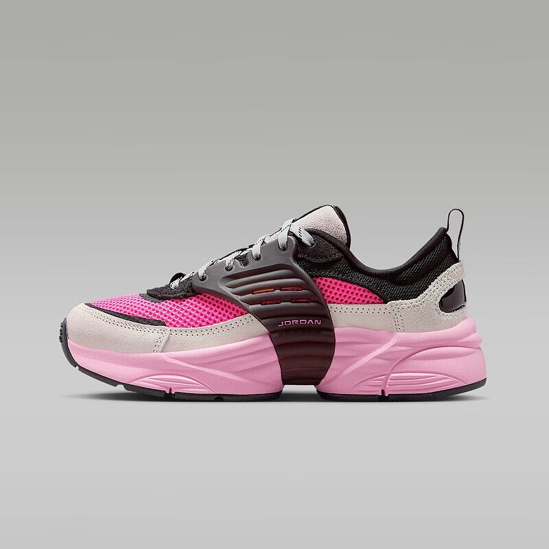 耐克大童鞋舒适休闲跑步鞋